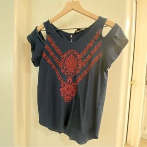 Lucky Brand off the shoulder cotton and embroidered top